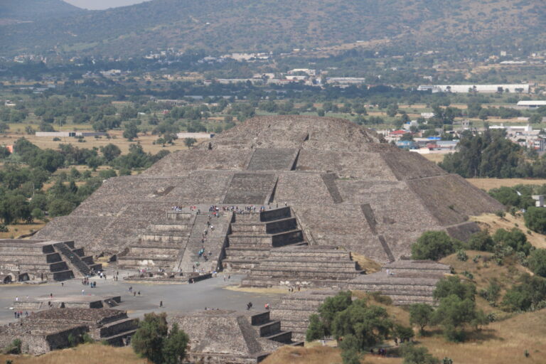 Piramida Księżyca, Teotihuacan, Mexico City co warto zobaczyć Meksyk