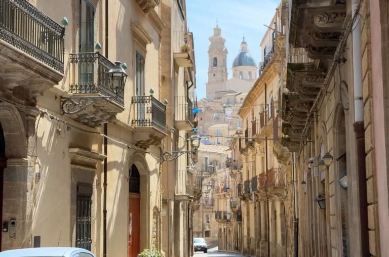 Sycylia co warto zobaczyć - Caltagirone