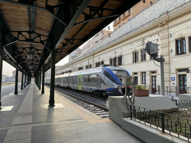 Transport na Sycylii - Stacja kolejowa w Agrigento