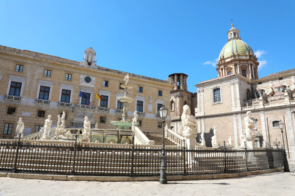 Palermo co warto zobaczyć - Fontanna Pretoria