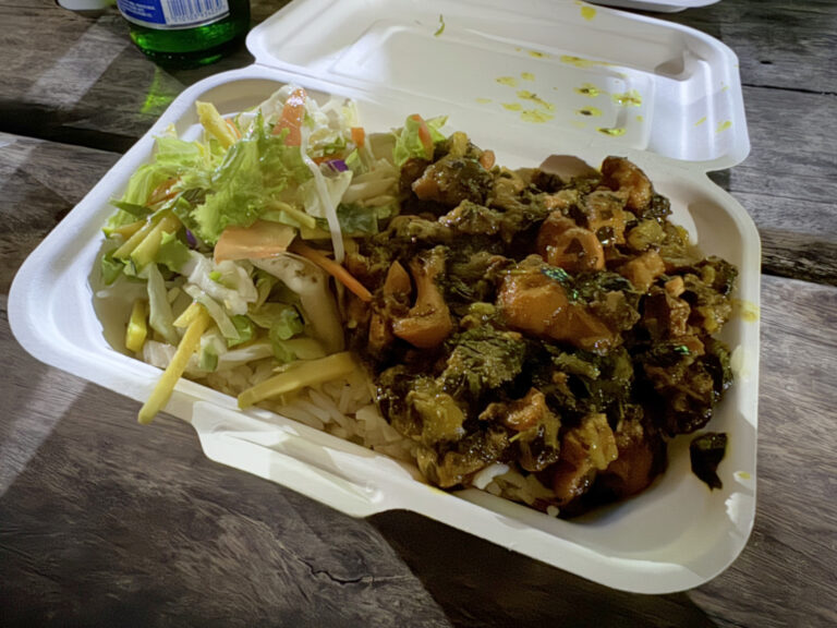 Rey & Josh Cafe Takeaway curry z ośmioernicy