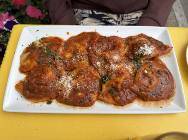 Ravioli z serem Gbejna Gozo Malta