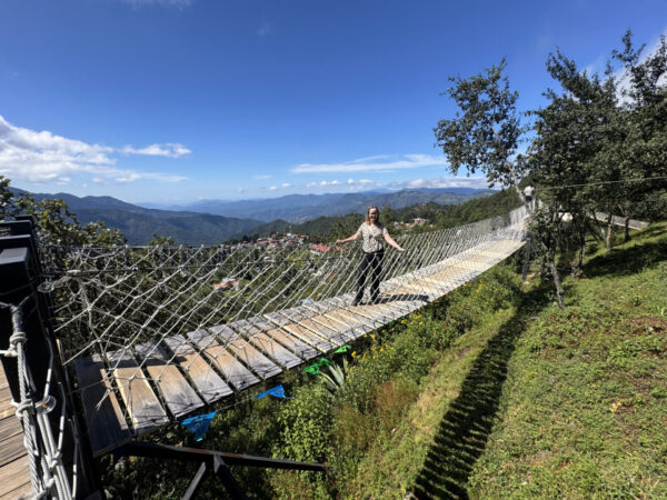 Most wiszący w San Jose Del Pacifico