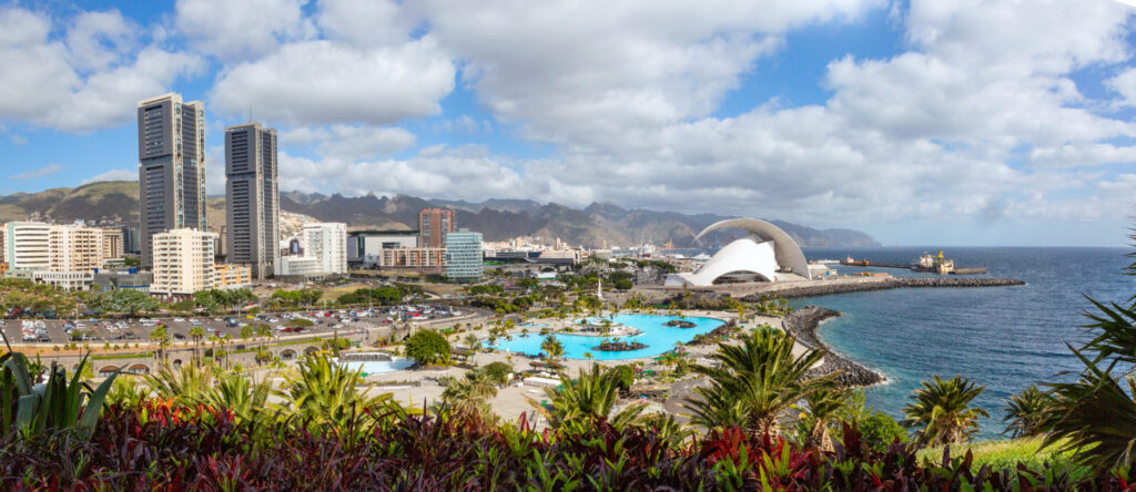 Santa Cruz de Tenerife - stolica największej Wyspy Kanaryjskiej