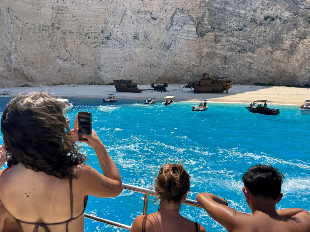 Zatoka Wraku na Zakynthos - największa atrakcja - Plaża Navagio