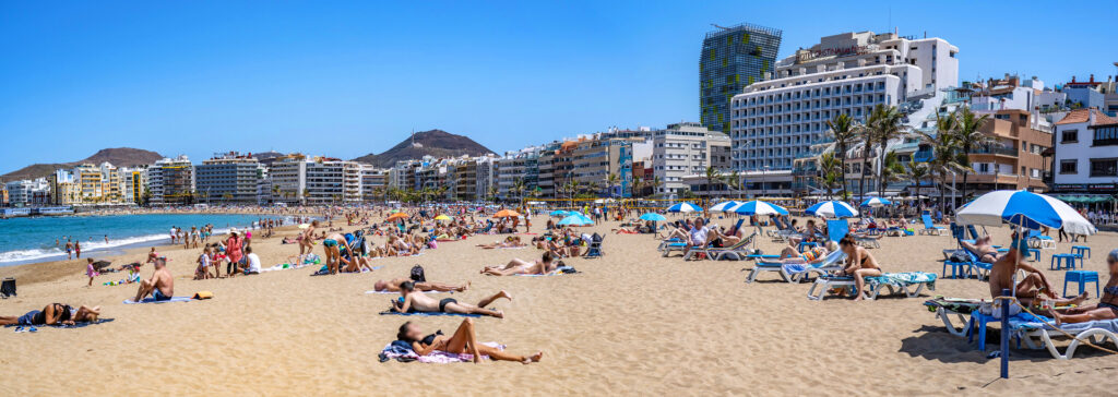 PLaya de Las Canteras w Las Palmas - stolicy Gran Canaria